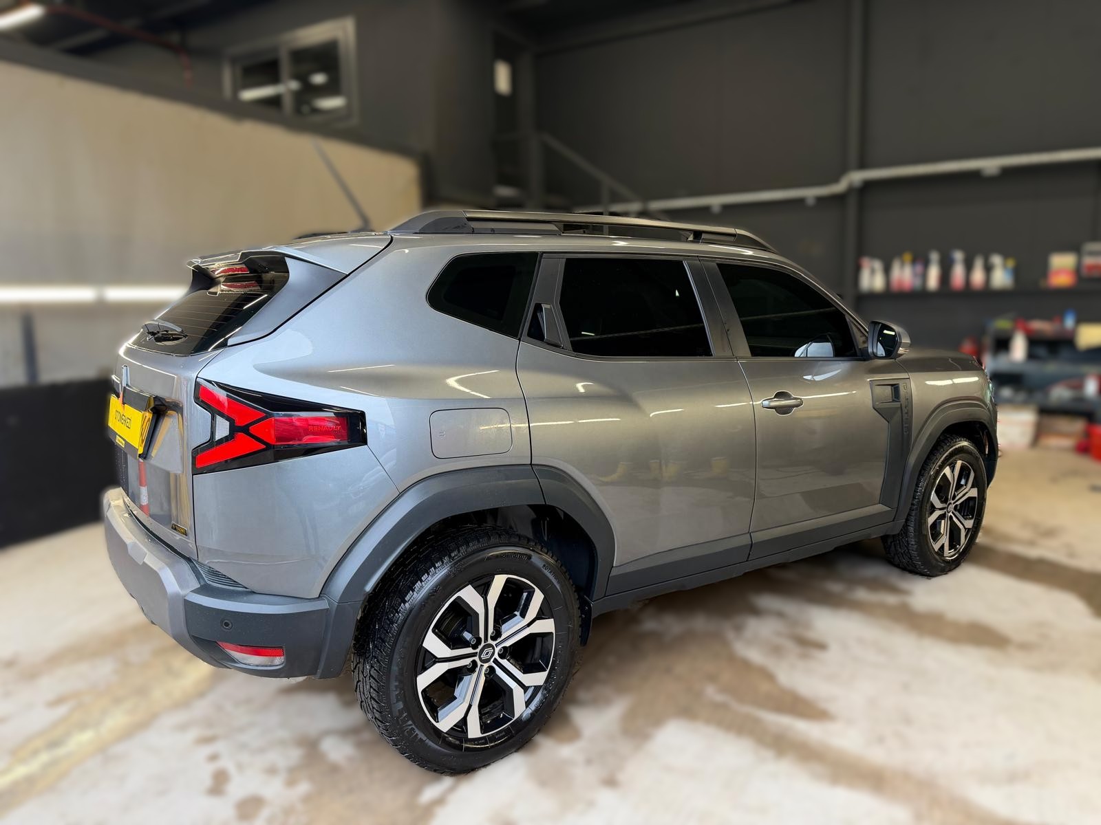 RENAULT DUSTER 16